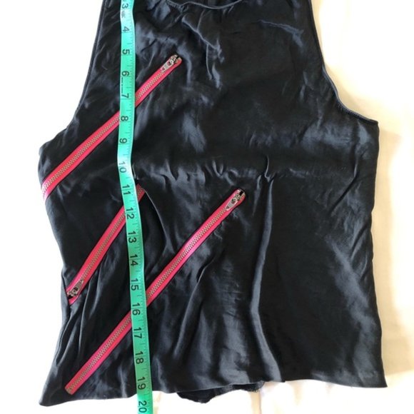 Black silk racerback tank with real pink zippers - Picture 7 of 8